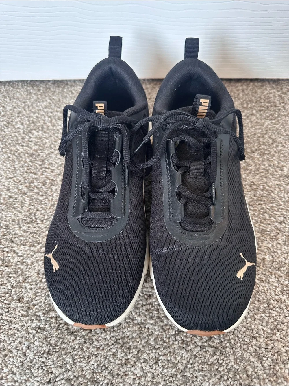 Puma sporty sneakers